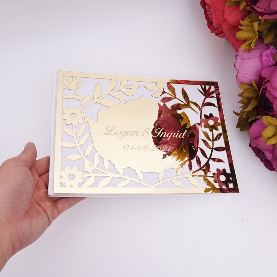 高級感のある中空花柄ミラーアクリル製結婚式のゲストブック、名 - Personalized Guest Book のレビューと価格