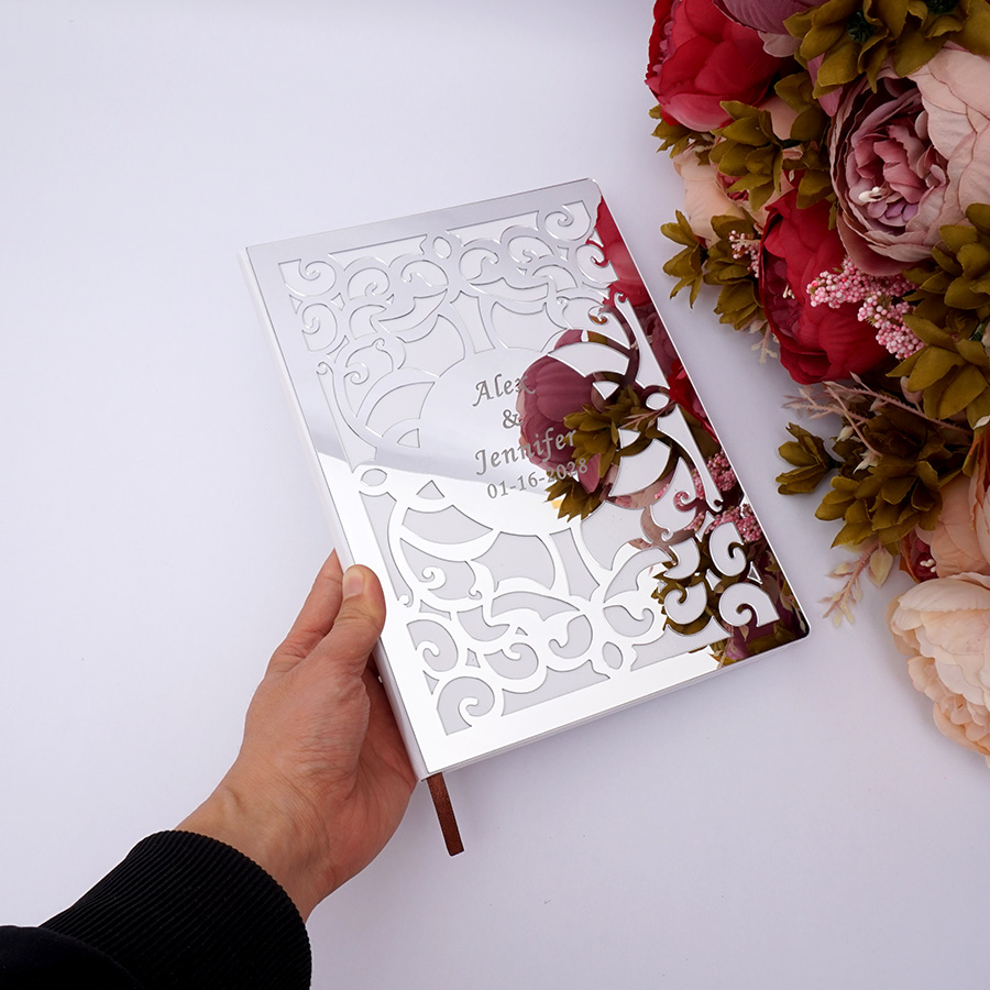 パーソナライズされた結婚式の署名ゲストブック白い空白のページ - Personalized Guest Book のレビューと価格